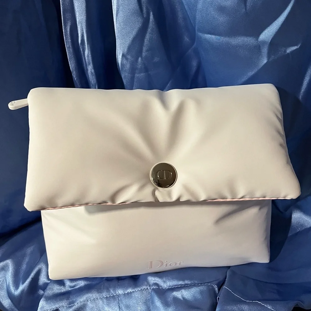 New DIOR Puffy “Trousse” Pearlized White & Pink Pouch - box included. - Picture 3 of 11